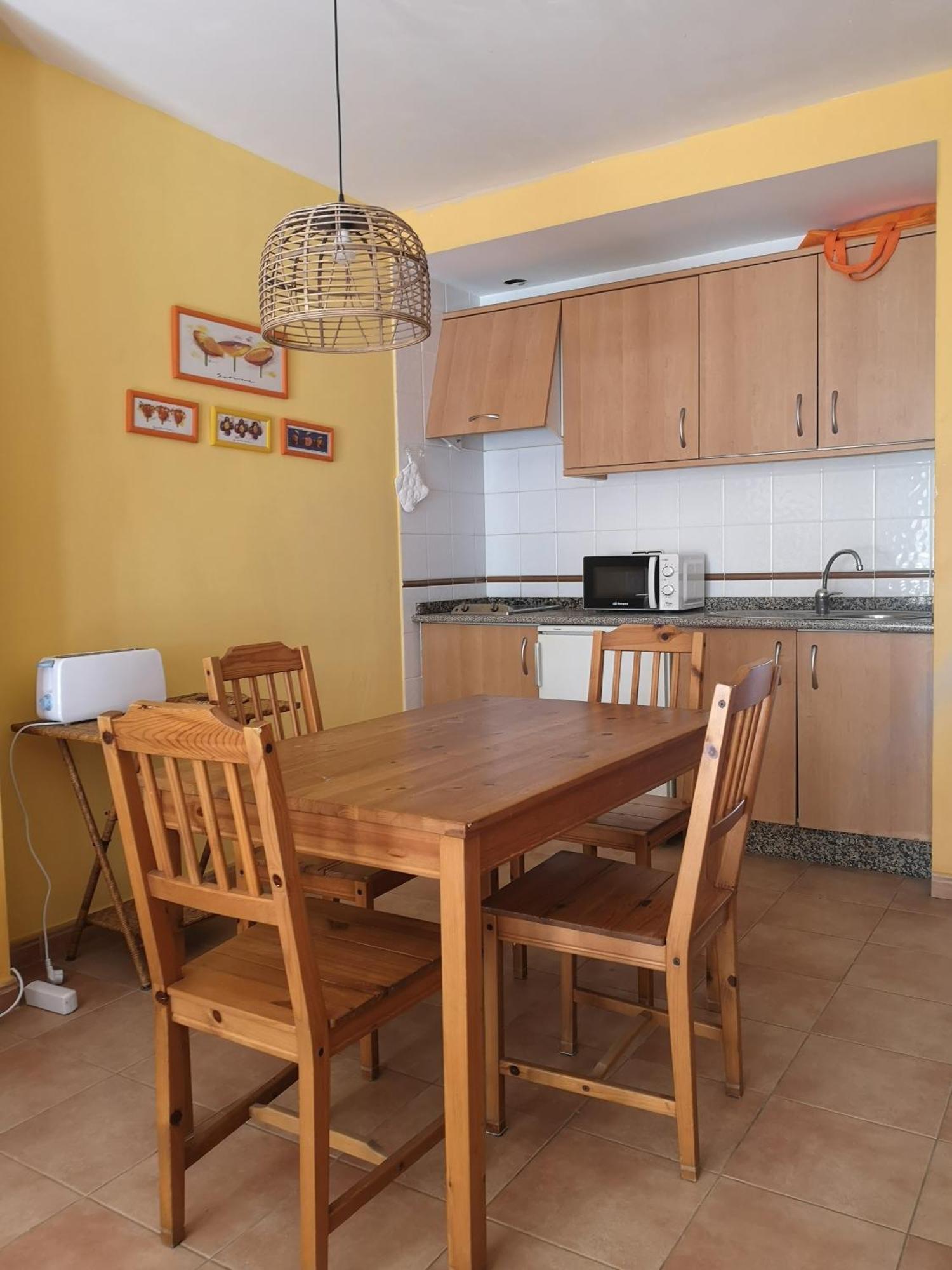 에스푸홀스 Casa Amarilla 아파트 외부 사진
